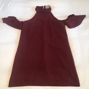 Vestique burgundy cold shoulder mini dress